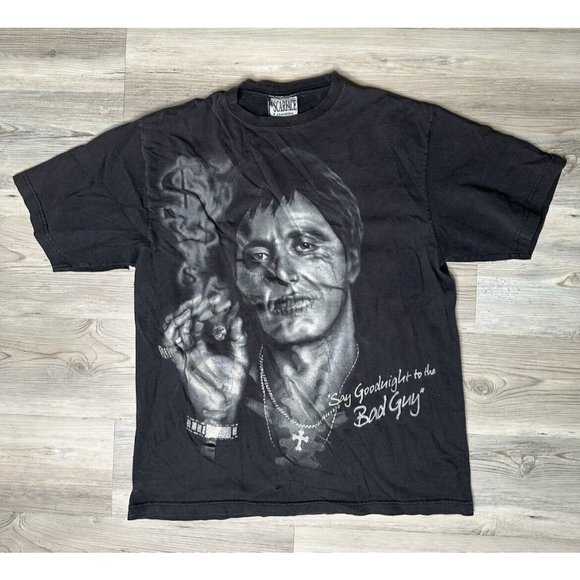 トップス 90's Scarface Say hello to the bad guy Vintage Scarface Say Hello To The Bad Guy Shirt -